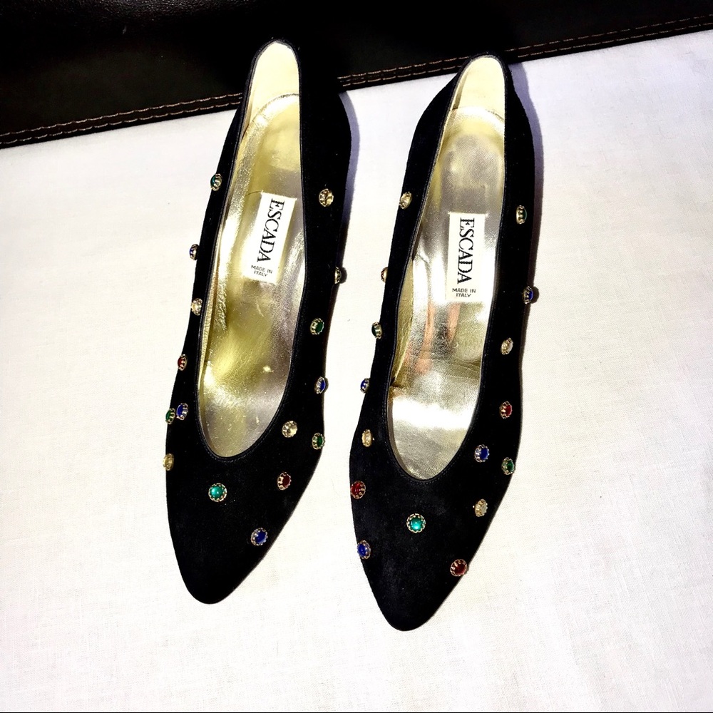AMAZING VINTAGE ESCADA JEWELED BLACK PUMPS